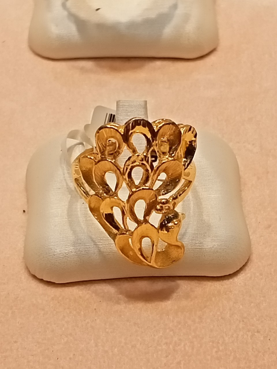 黃金鑽石借款-590金泰當舖提供板橋黃金鑽石借款,樹林機車借款,公營當舖,新北市黃金鑽石借款,台北市黃金借款,24小時當舖,假日當舖,新北市機車借款,台北市黃金借款,三重黃金借款,樹林黃金借款,板橋黃金借款,土城黃金典當借款,迴龍黃金借款,桃園黃金借款,新莊黃金借款,鶯歌黃金借款,龜山黃金借款,三峽黃金借款,八德黃金借款,林口黃金借款,興仁花園夜市黃金借款,新莊後港黃金借款,新北市黃金當鋪,新北推薦當鋪,新北低利息當鋪,金飾借款,當金項鍊,當金飾,當鑽石41