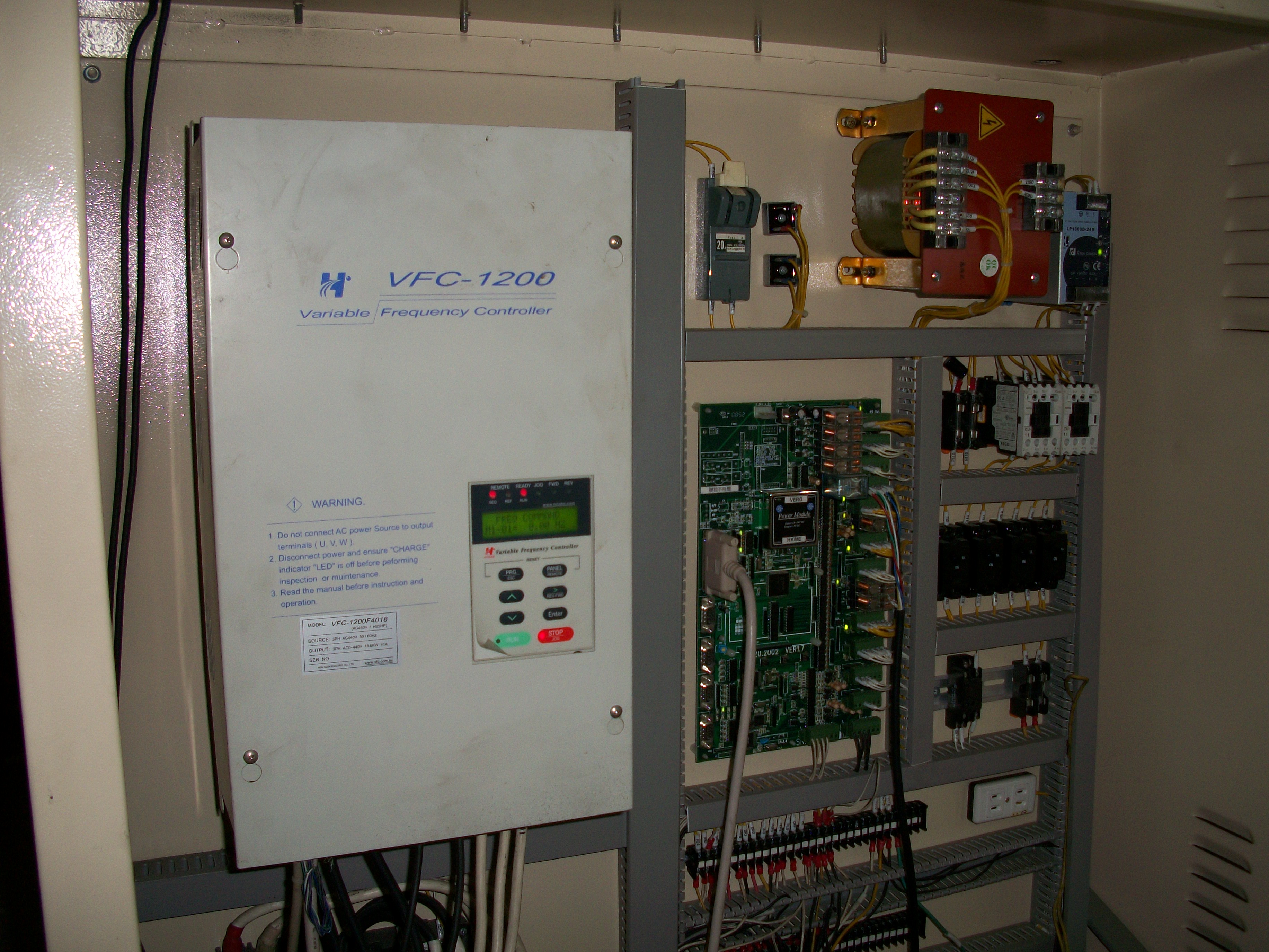 電梯控制盤_(改修後)