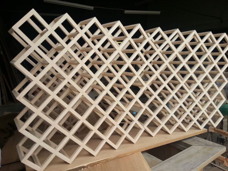 客製化菱形木製酒瓶架