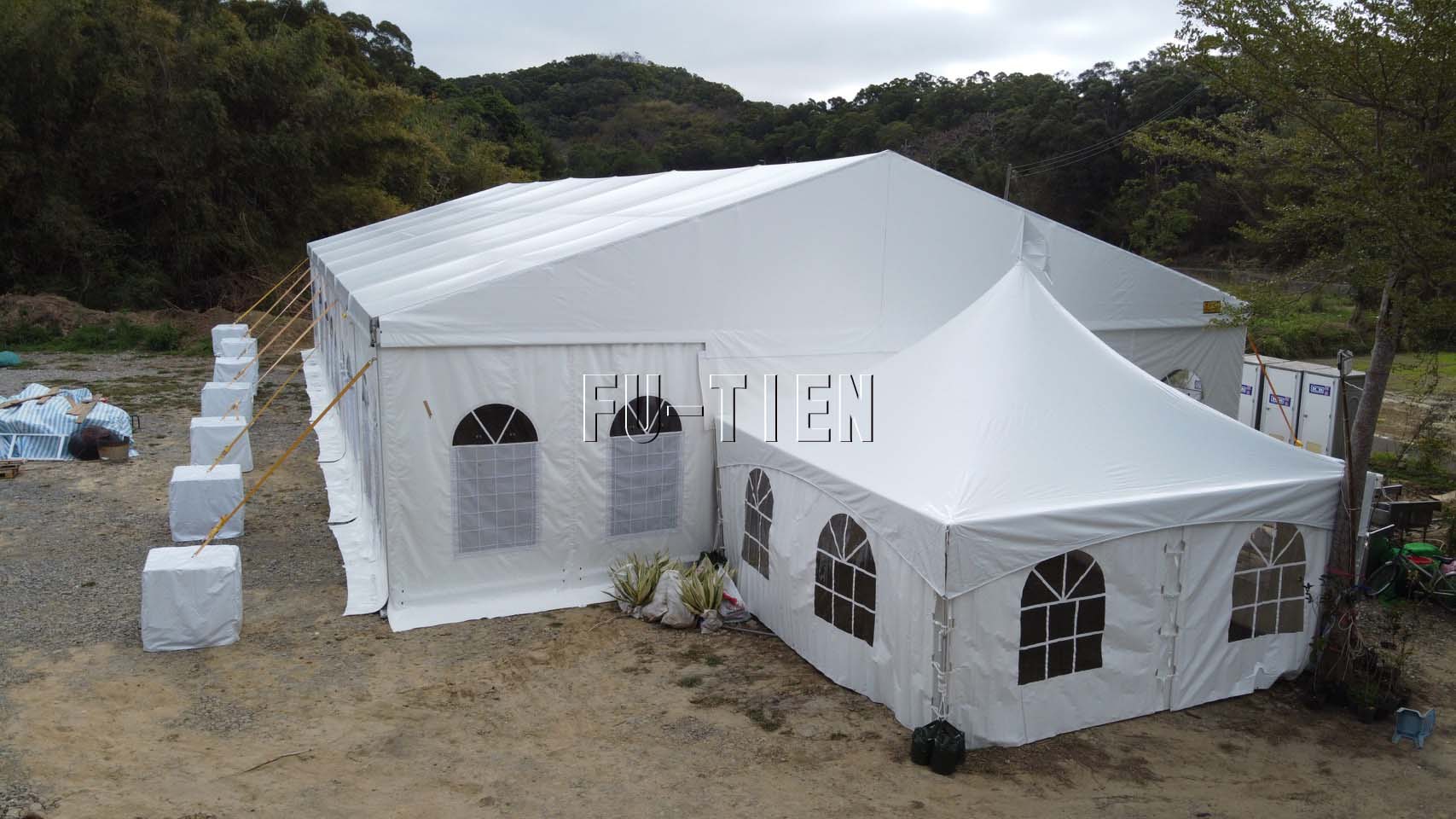 中型蓬房(12M/15M)