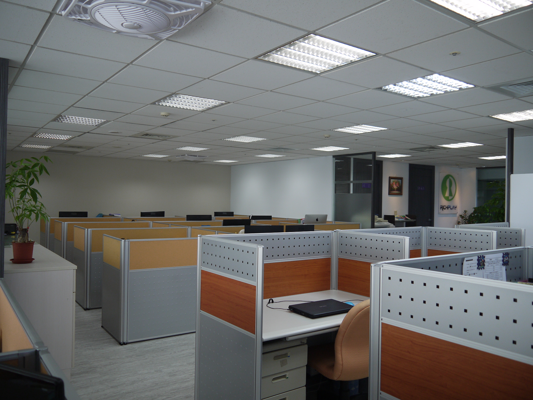 英奇達辦公室-辦公區