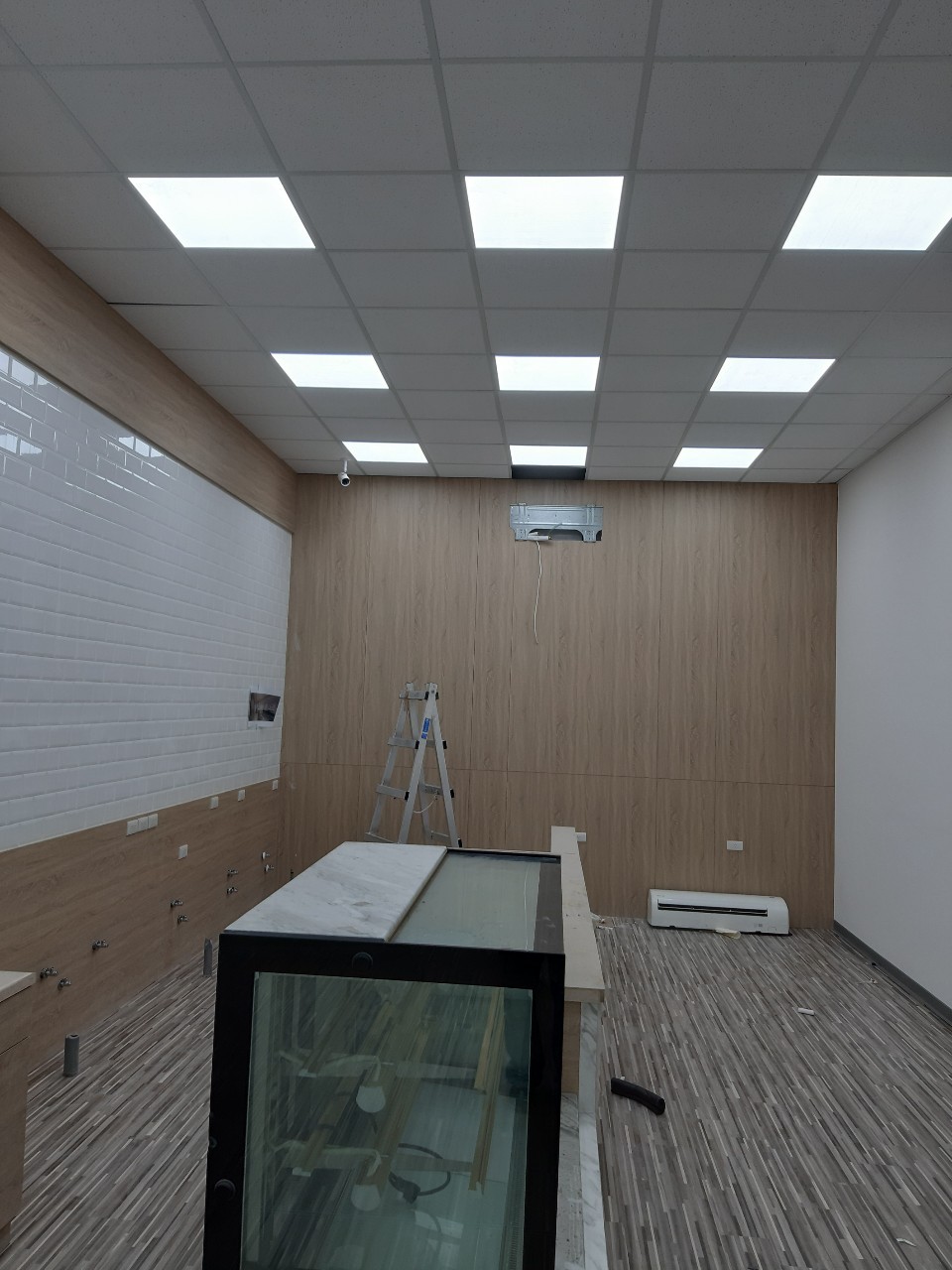 高雄輕隔間天花板