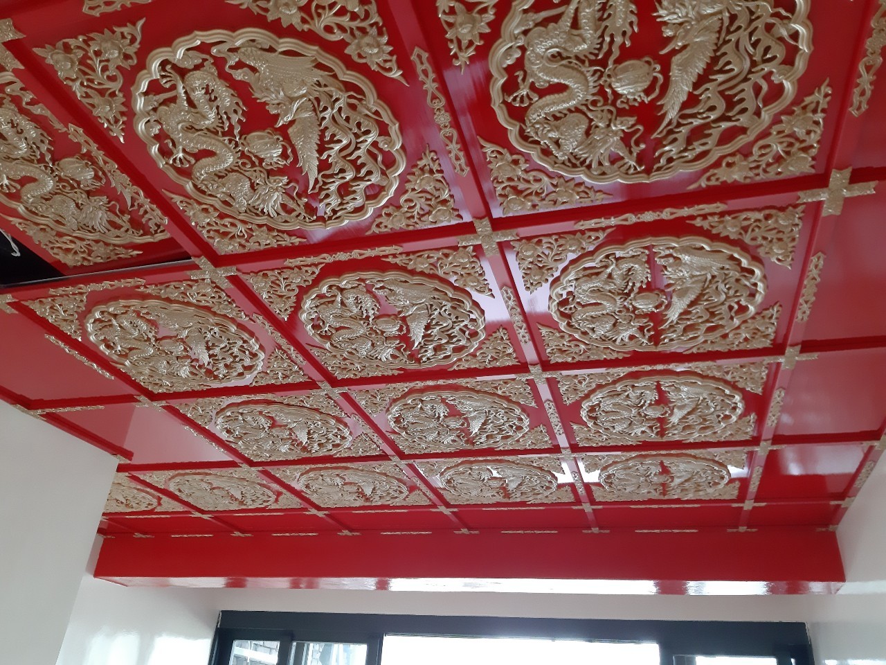 高雄天花板立體突