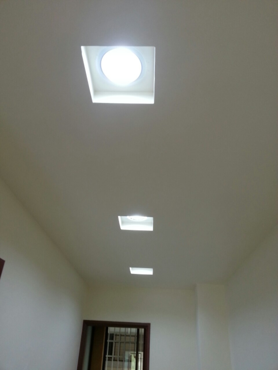 高雄住家暗架造型層板天花板