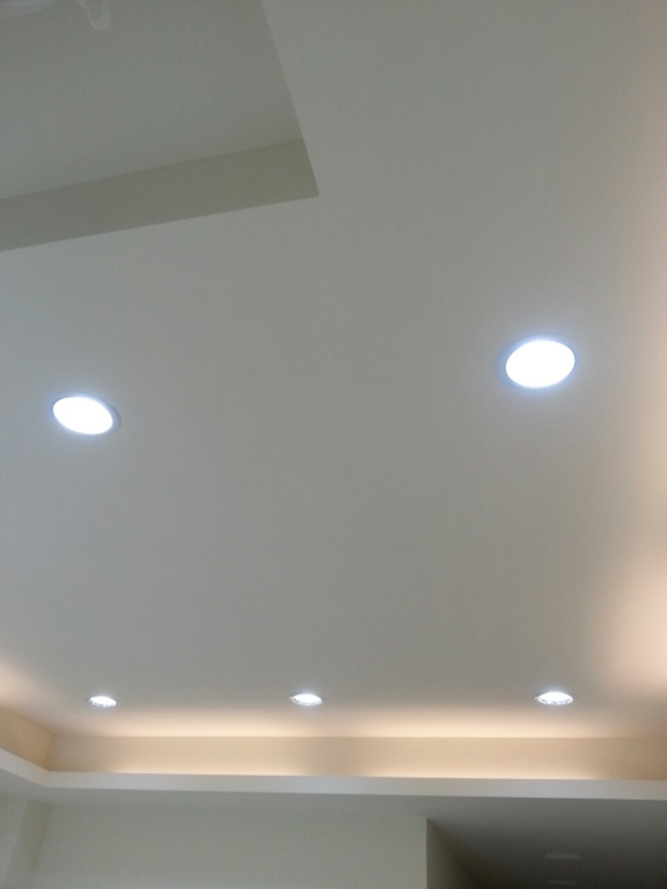 高雄住家暗架造型層板天花板