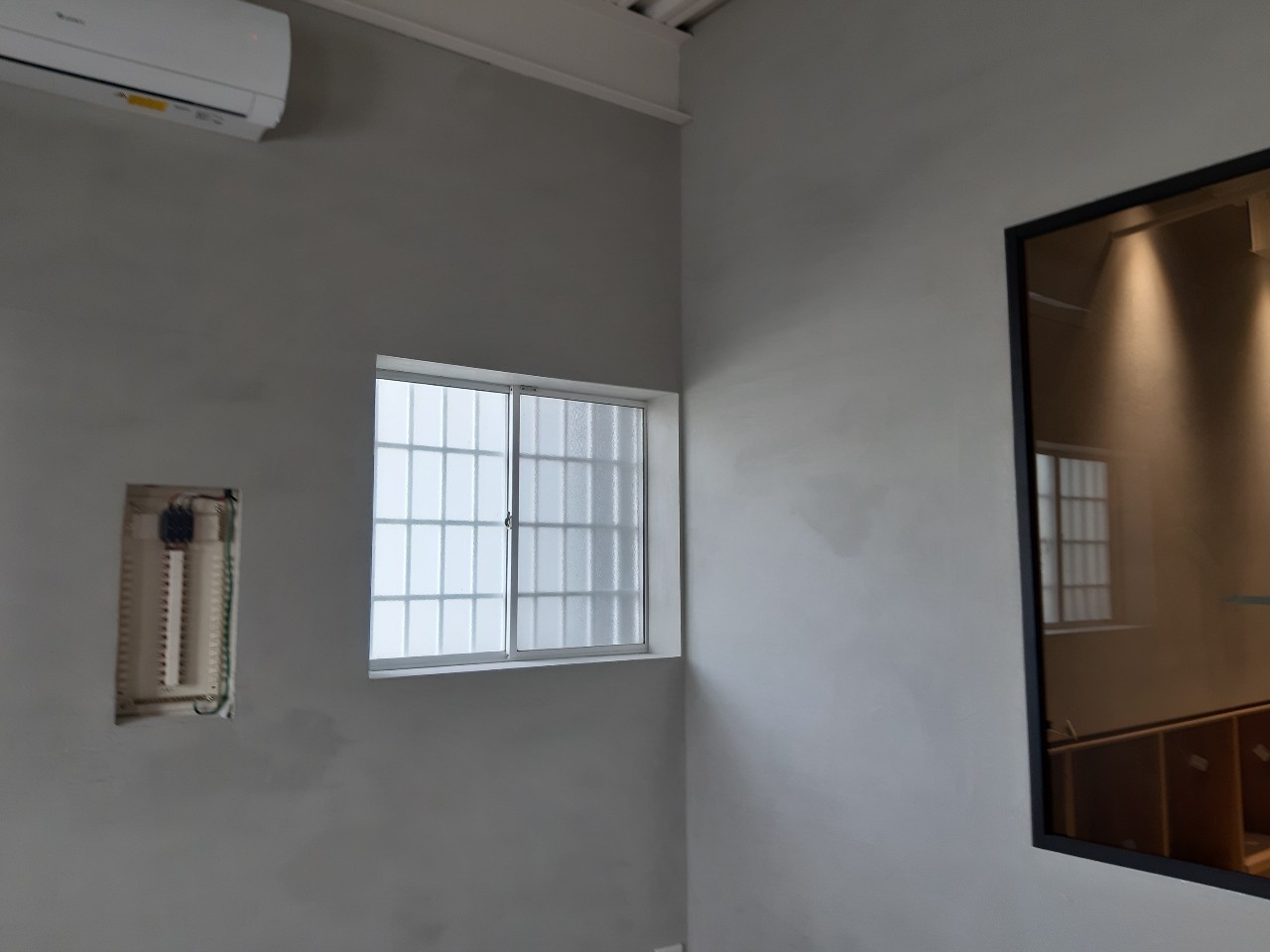 高雄隔間搭配油漆工業風