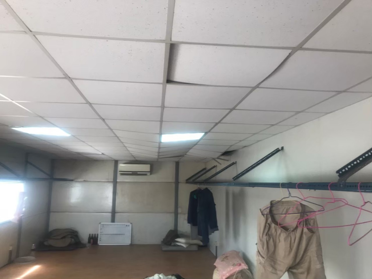 高雄天花板修復