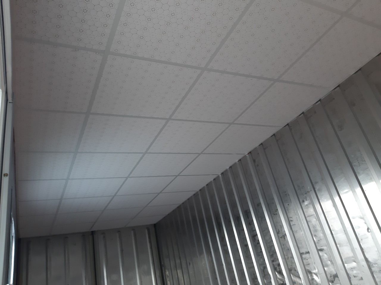 高雄天花板立體突