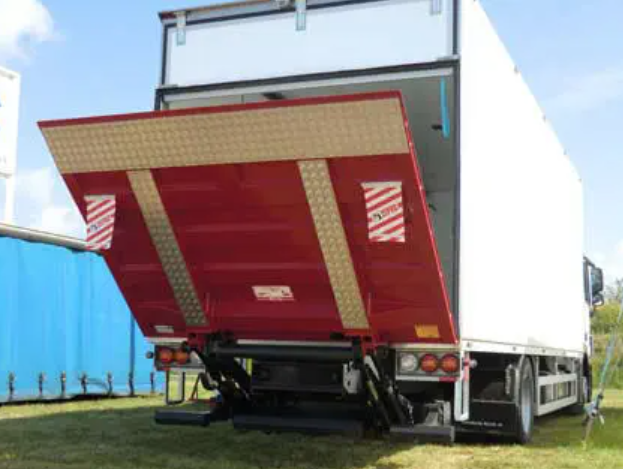 ZEPRO尾門-標準升降尾板