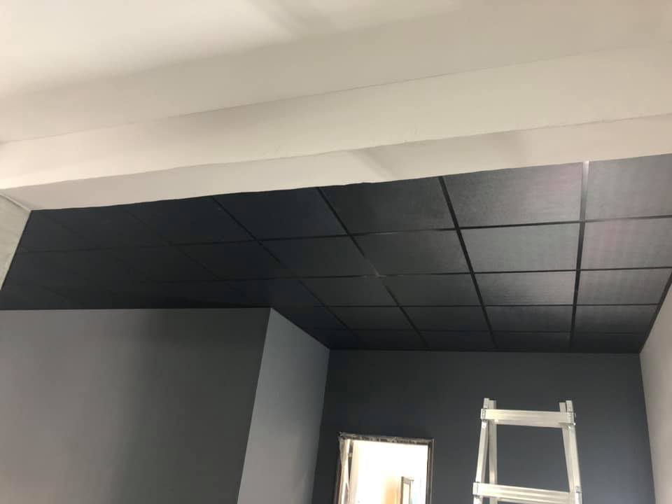 大小沖孔矽酸鈣天花板