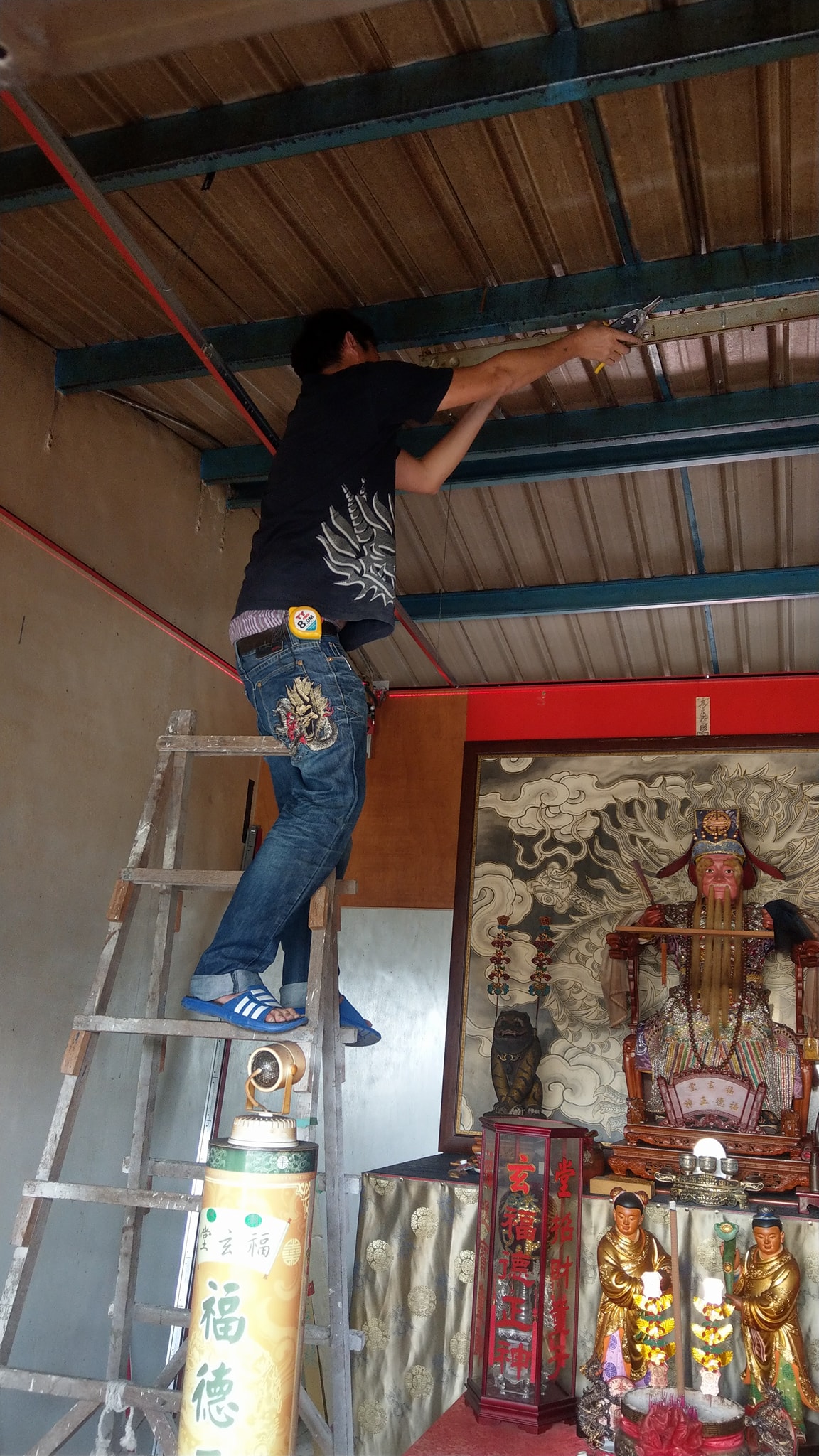 神明廳輕鋼架天花板