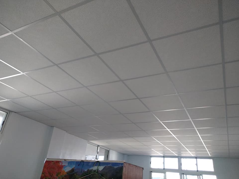 輕鋼架礦纖天花板