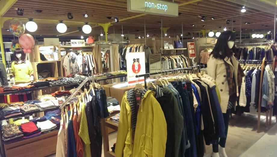 商場專櫃油漆噴漆(新光三越)