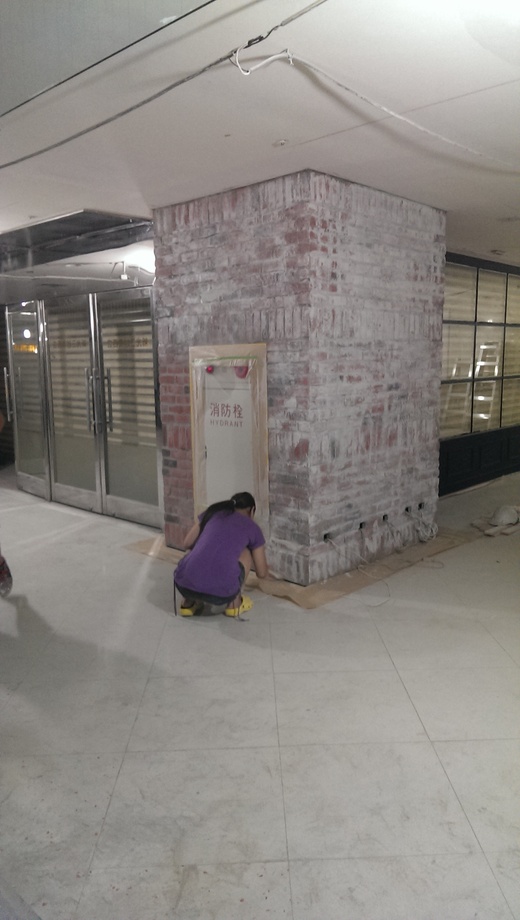 商場專櫃油漆噴漆(新光三越)