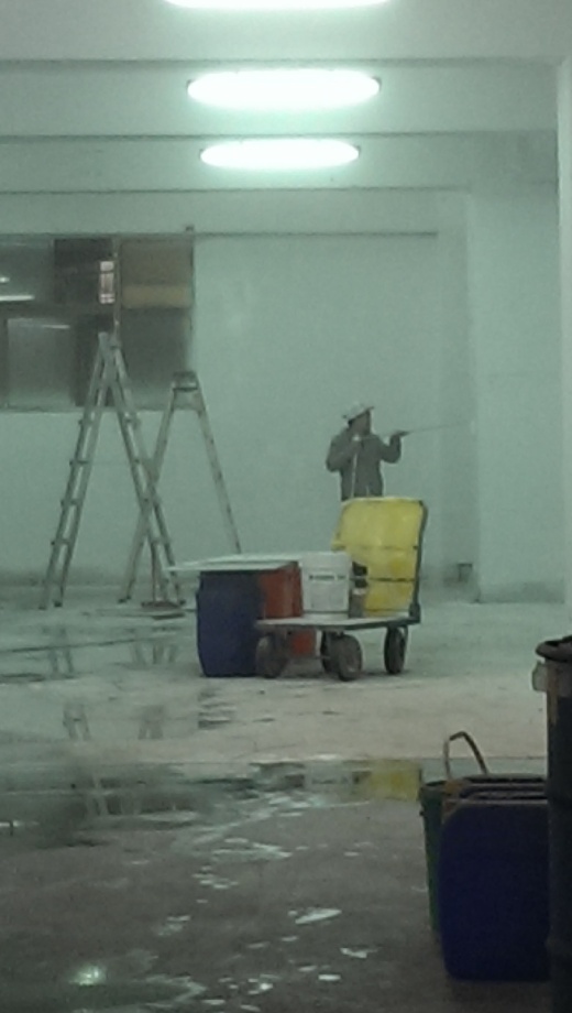 龜山迴龍工業區萬壽路廠房噴漆