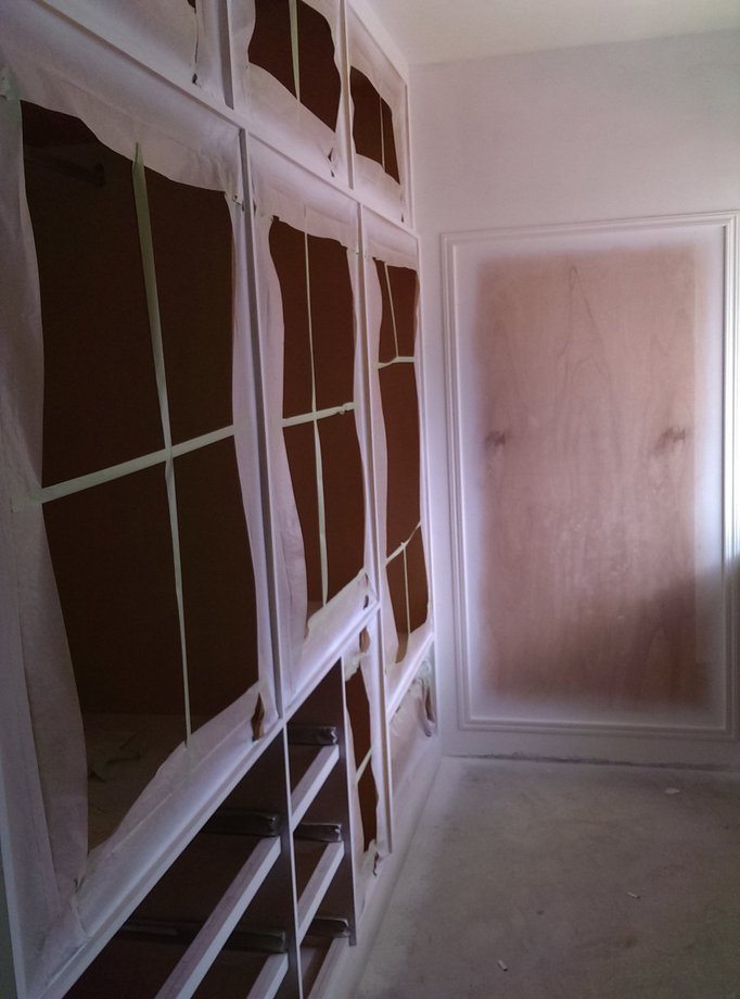 新莊幸福路室內噴漆