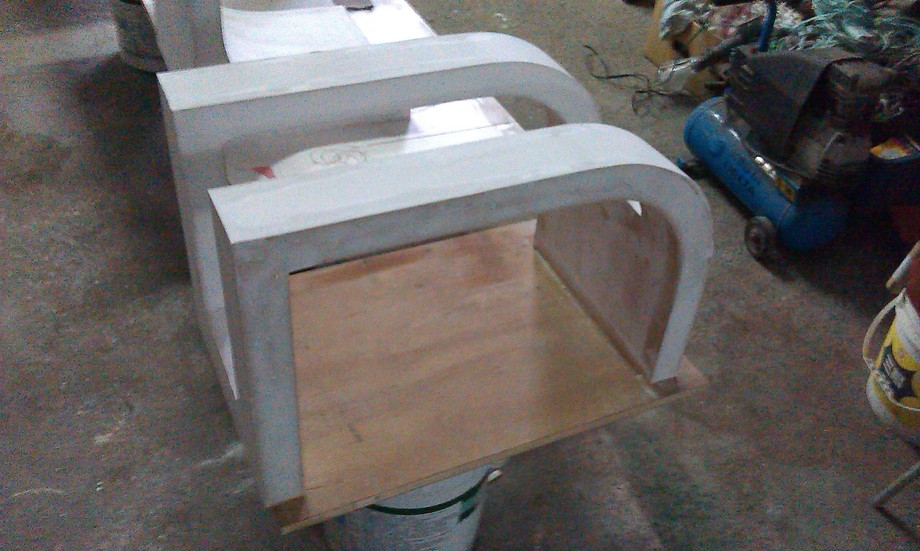 造型桌子鋼琴烤漆