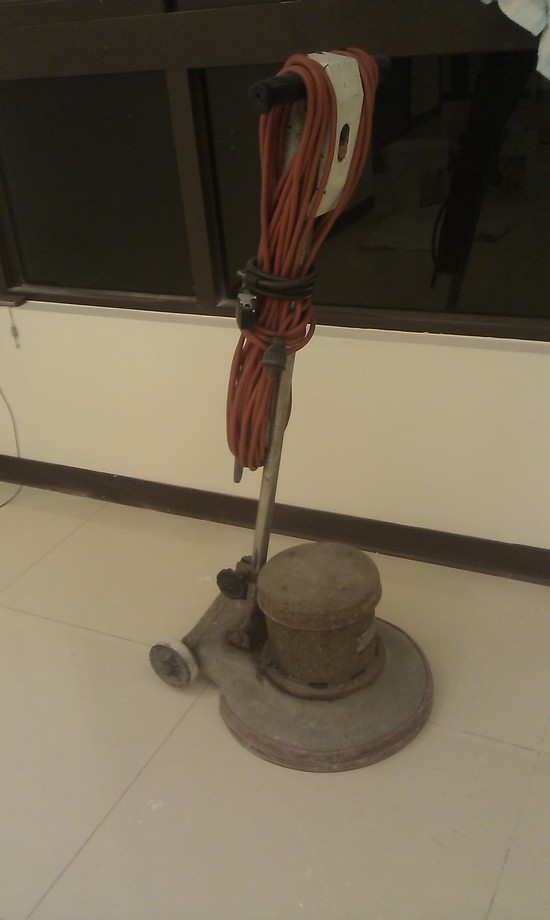 新莊龍安街室內油漆