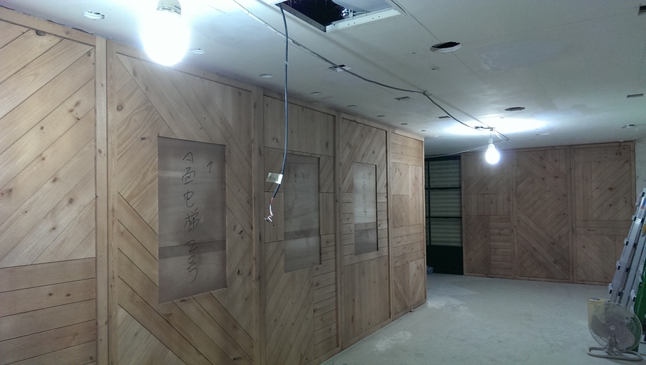 商場專櫃油漆噴漆(新光三越)