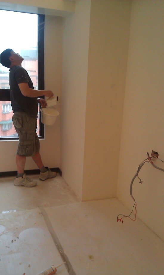 新莊龍安街室內油漆