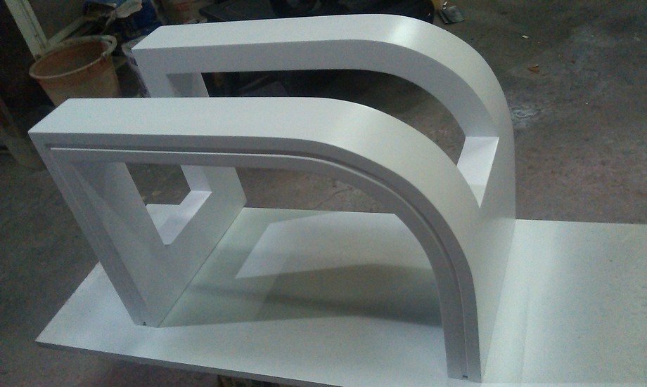 造型桌子鋼琴烤漆