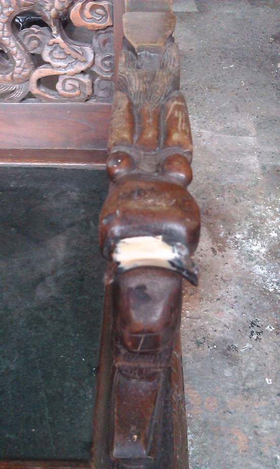 古董家具桌椅翻修噴漆