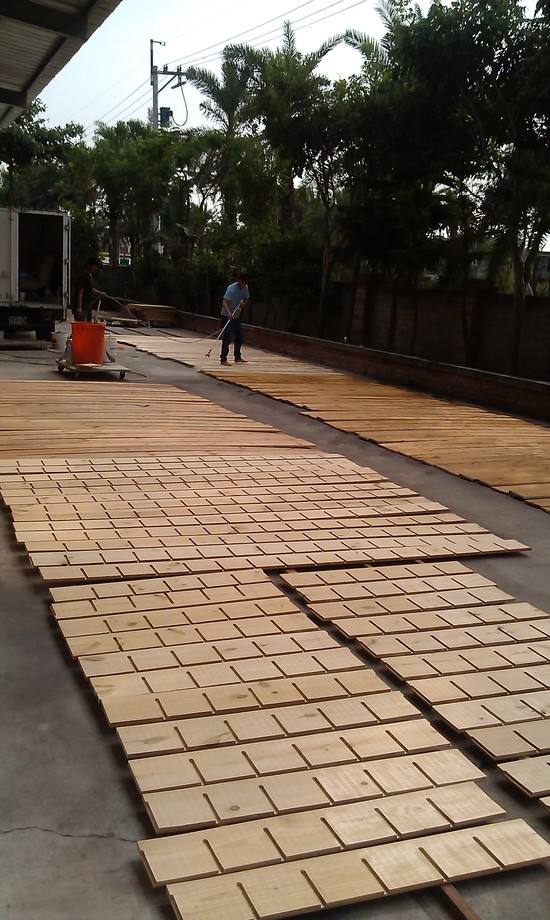 商場專櫃油漆噴漆(新光三越)