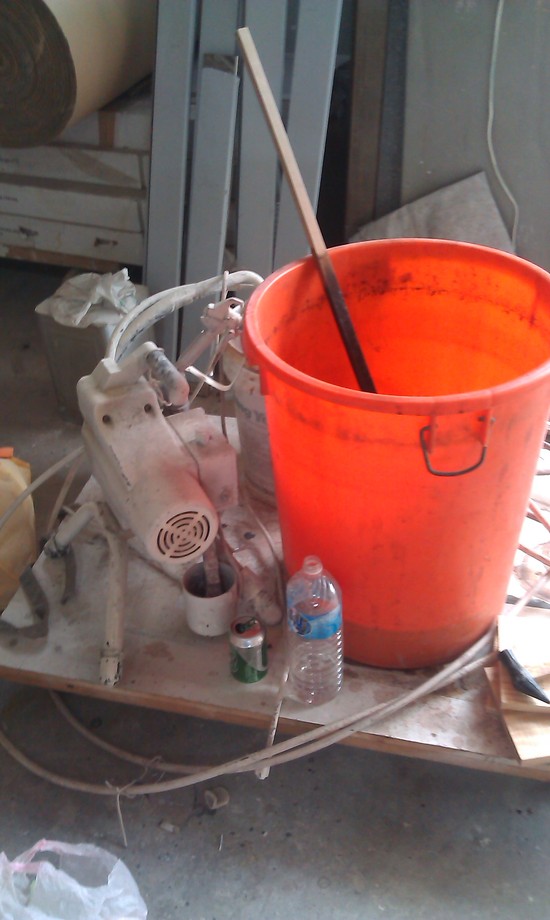 商場專櫃油漆噴漆(新光三越)