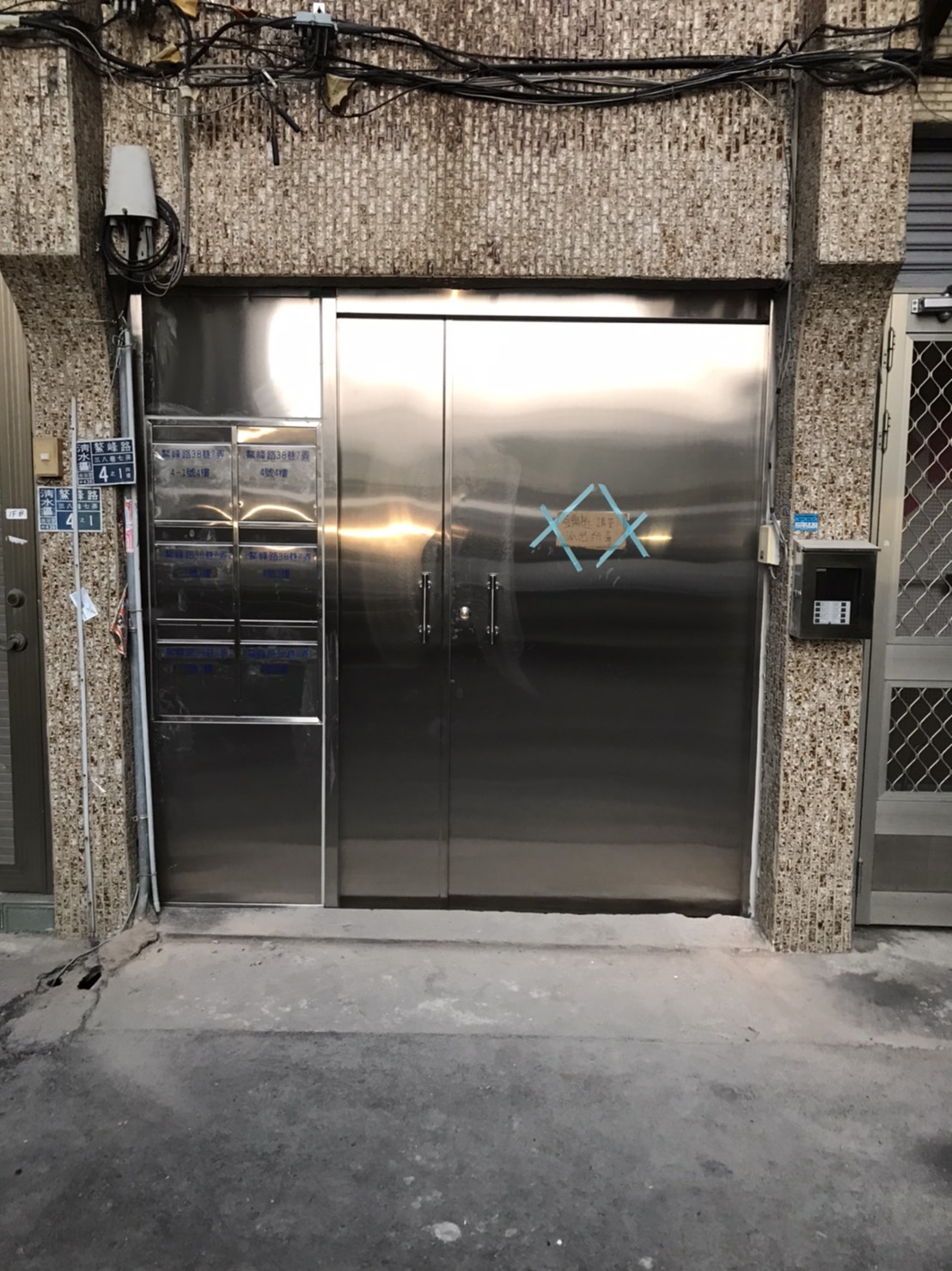 台中不鏽鋼鐵門