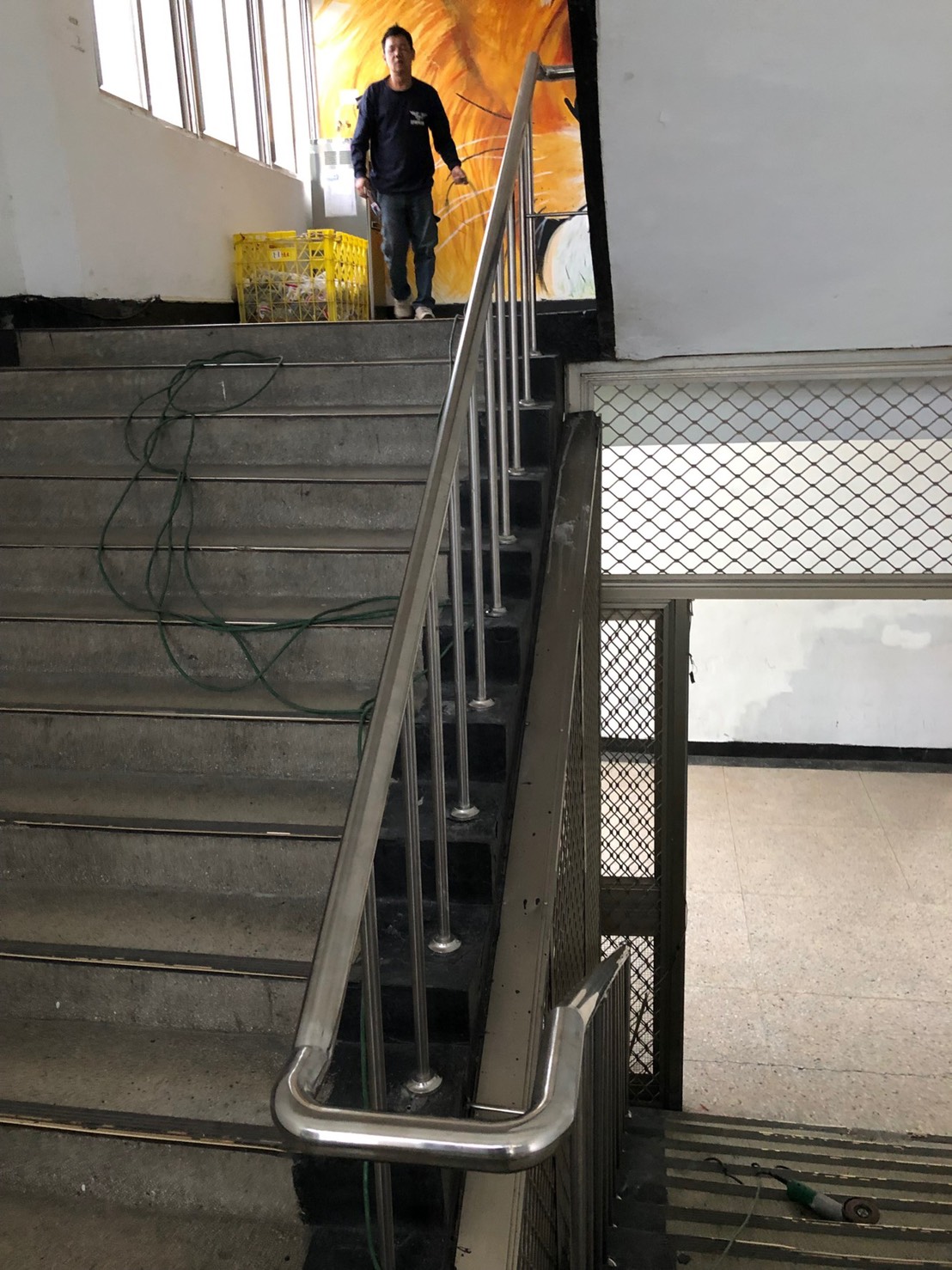 台中樓梯鐵件維修安裝