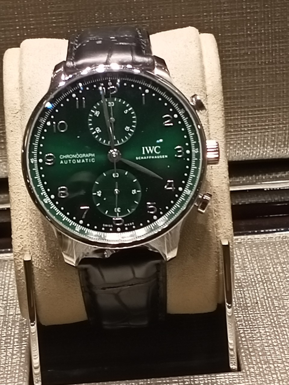 名錶借款案例-禾豐當舖提供台北鑽石借款,萬華當舖推薦,台北市當鋪,萬華名錶借款,大同區名錶借款,中山區名錶借款,中正名錶當舖,大安當舖,永和名錶借款,中和名錶借款,三重名錶借款,新莊名錶借款,新北市名錶借款,24小時當舖,假日當舖,台北市萬華名錶借款舖,西門町名錶借款,龍山寺名錶當舖,艋舺當舖,台北車站附近名錶借款,萬華名錶借錢,手錶借錢,勞力士借款,黑水鬼借款,綠水鬼勞力士借款,勞力士典當,名錶借款利息低,機械表借款額度高,新北市名錶借款,萬華推薦當鋪,萬華低利息當鋪13