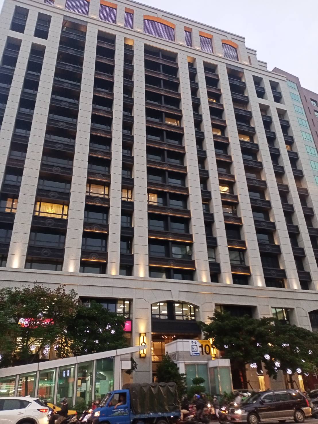 房屋二胎-禾豐當舖提供台北房屋二胎借款,萬華當舖推薦,台北市當鋪,萬華房屋二胎,大同區房屋二胎,中山區房屋二胎,中正房屋二胎,大安房屋二胎,永和房屋二胎,中和房屋二胎,三重房屋二胎,新莊房屋二胎,新北市房屋二胎,台北市萬華房屋二胎,西門町房屋二胎,龍山寺當舖,艋舺當舖,台北車站附近房屋二胎,萬華房屋借錢,房屋借錢,台北土地借款,房屋典當,房屋借款利息低,房屋二胎借款額度高,新北市房屋二胎,萬華推薦房屋二胎,萬華低利息當鋪12