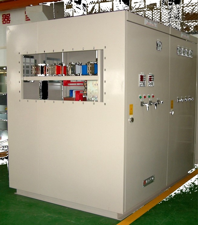 低壓閉鎖型配電盤