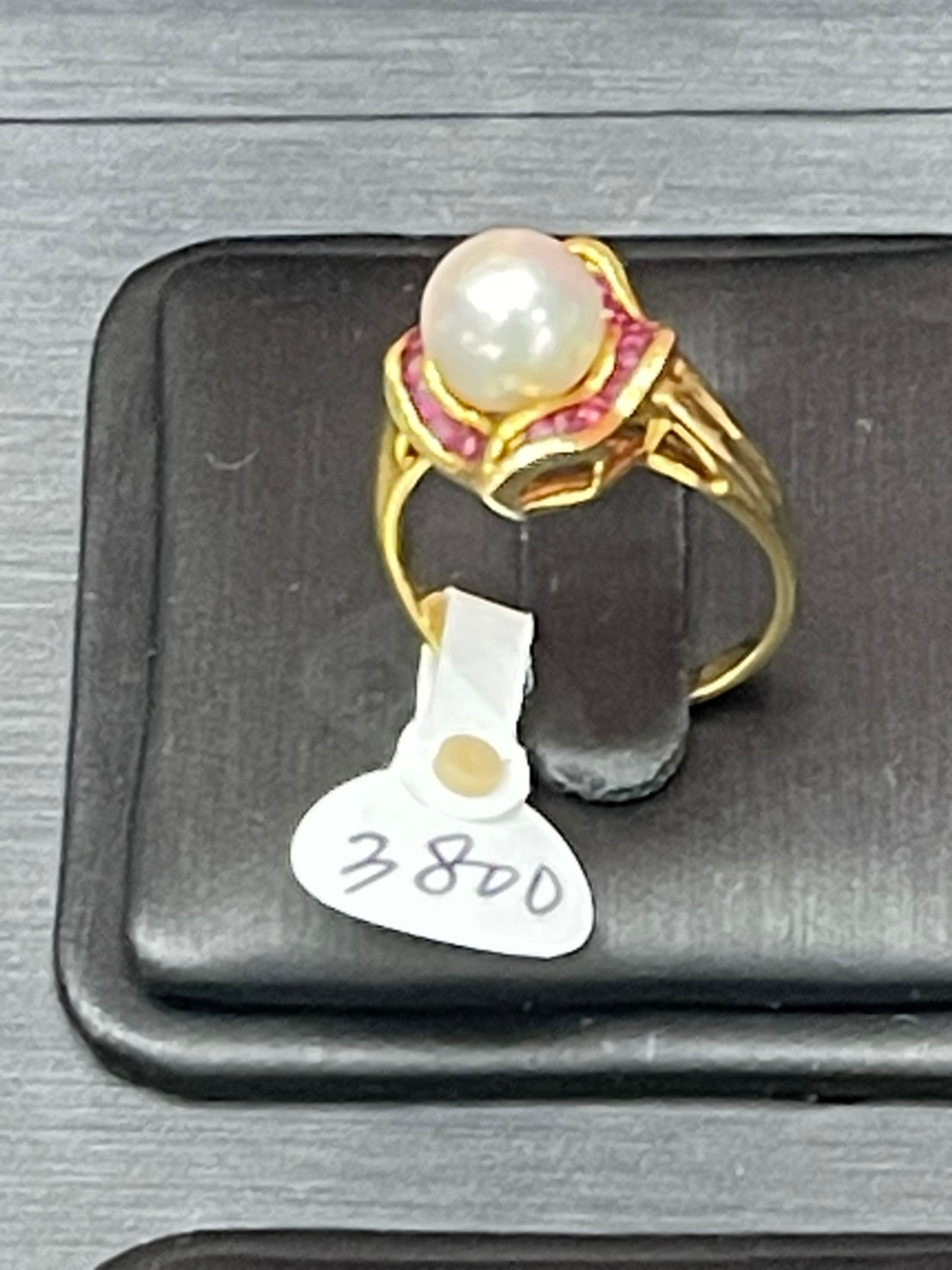 鑽石珠寶借款-玖泰當舖提供假日當舖,新北當舖,三重鑽石借款,新北市當舖,三重當舖,蘆洲當舖,五股黃金借款,台北市鑽石借款,大同區鑽石借款,萬華當舖,士林區鑽石借款,中正區當舖,中山區當舖,鑽石借款,鑽石借錢,新北黃金借款,新北市黃金借款,黃金典當,新北市黃金當鋪,新北市推薦鑽石當鋪,新北市低利息鑽石當鋪,台北鑽石當鋪轉當,新北市附近當鋪,三重蘆洲附近鑽石當鋪,台北當鋪,新北市當舖,三重鑽石代償,三重鑽石當舖有資金需求找玖泰當舖9