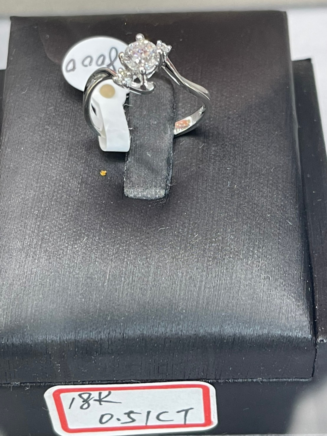 鑽石珠寶借款-玖泰當舖提供假日當舖,新北當舖,三重鑽石借款,新北市當舖,三重當舖,蘆洲當舖,五股黃金借款,台北市鑽石借款,大同區鑽石借款,萬華當舖,士林區鑽石借款,中正區當舖,中山區當舖,鑽石借款,鑽石借錢,新北黃金借款,新北市黃金借款,黃金典當,新北市黃金當鋪,新北市推薦鑽石當鋪,新北市低利息鑽石當鋪,台北鑽石當鋪轉當,新北市附近當鋪,三重蘆洲附近鑽石當鋪,台北當鋪,新北市當舖,三重鑽石代償,三重鑽石當舖有資金需求找玖泰當舖30