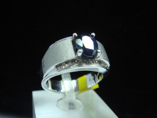 女用藍寶戒指-流當品,三重流當品,玖泰當舖,新北市當舖,台北橋當舖,三重區當舖,五股區當舖,蘆洲區當舖,新莊區當舖,泰山區當舖,24小時當舖,假日當舖