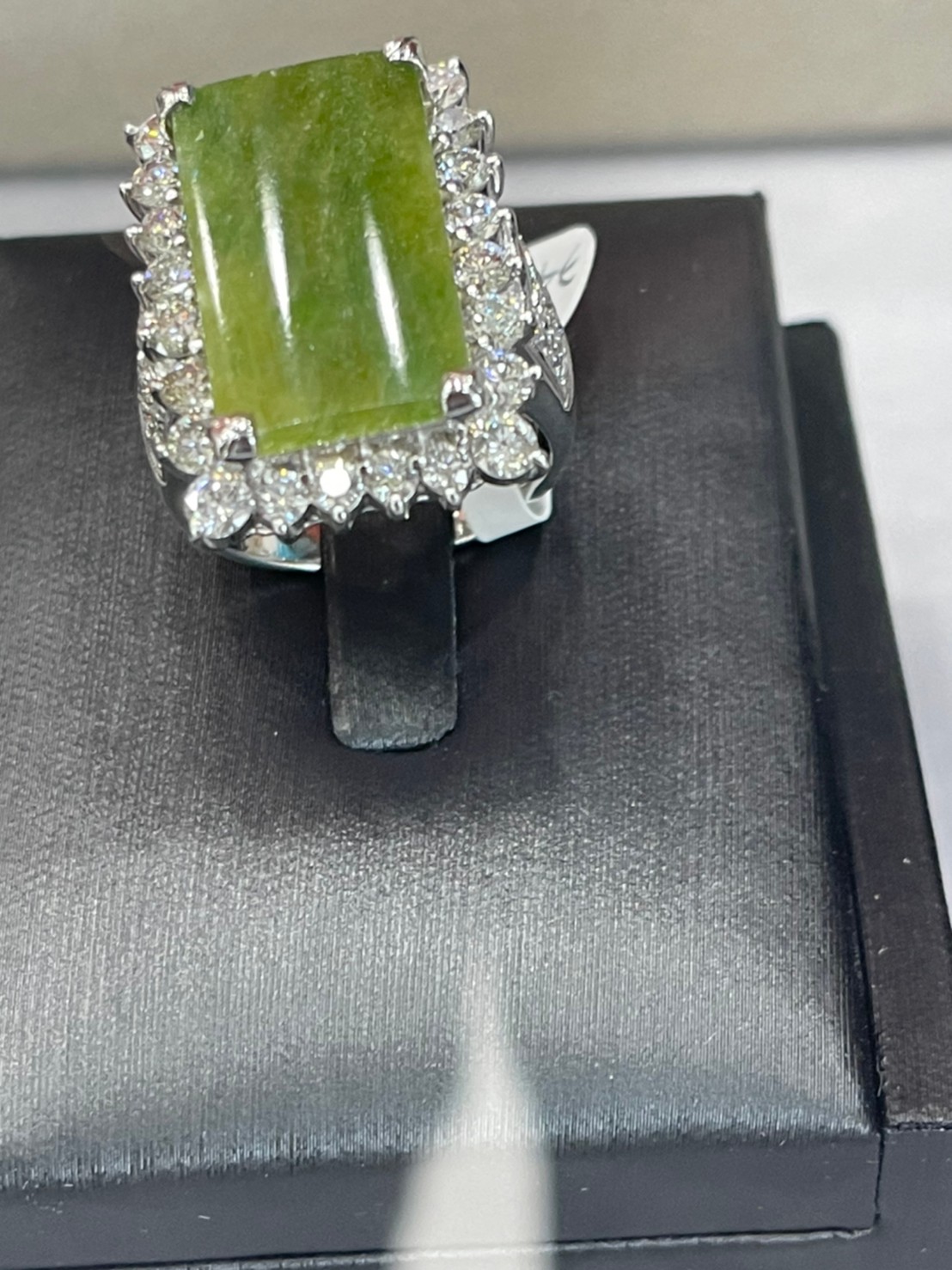 鑽石珠寶借款-玖泰當舖提供假日當舖,新北當舖,三重鑽石借款,新北市當舖,三重當舖,蘆洲當舖,五股黃金借款,台北市鑽石借款,大同區鑽石借款,萬華當舖,士林區鑽石借款,中正區當舖,中山區當舖,鑽石借款,鑽石借錢,新北黃金借款,新北市黃金借款,黃金典當,新北市黃金當鋪,新北市推薦鑽石當鋪,新北市低利息鑽石當鋪,台北鑽石當鋪轉當,新北市附近當鋪,三重蘆洲附近鑽石當鋪,台北當鋪,新北市當舖,三重鑽石代償,三重鑽石當舖有資金需求找玖泰當舖31