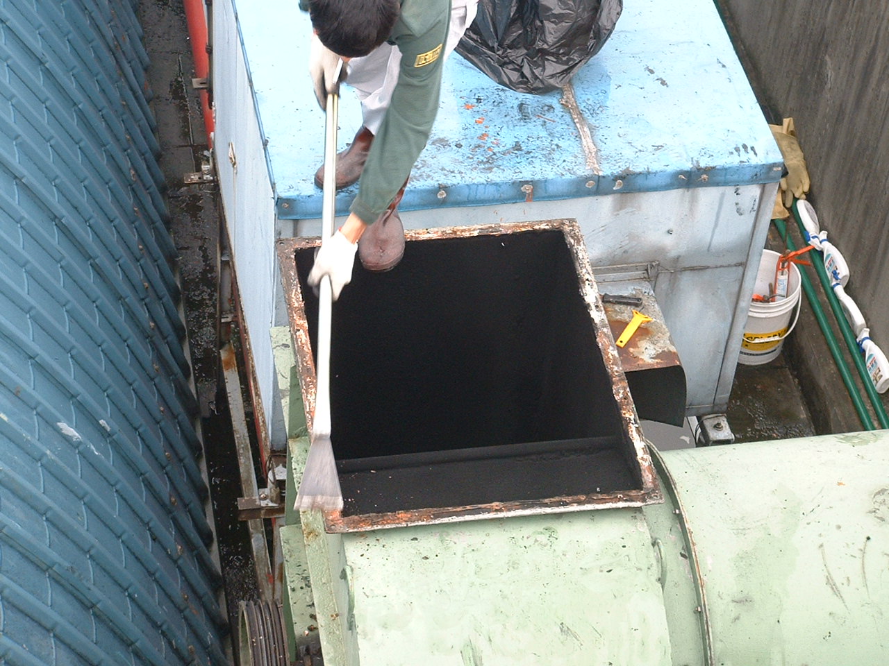 大型排油煙機清潔