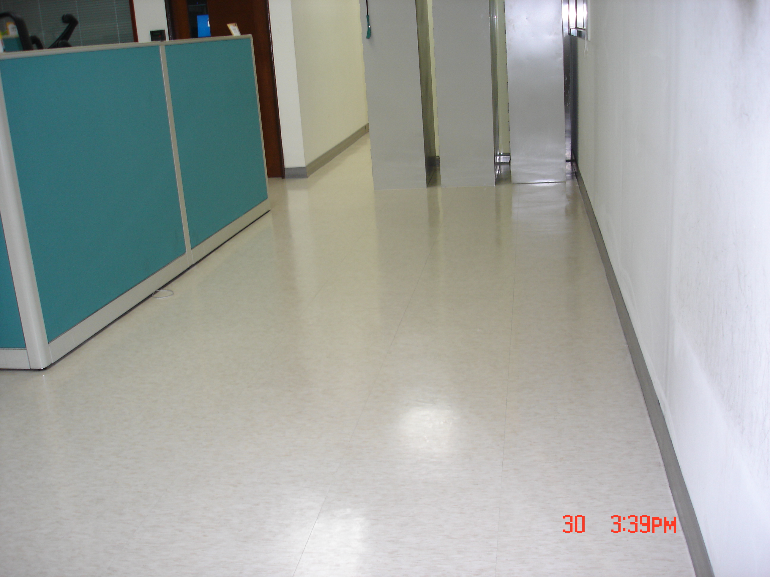 辦公室地板打臘