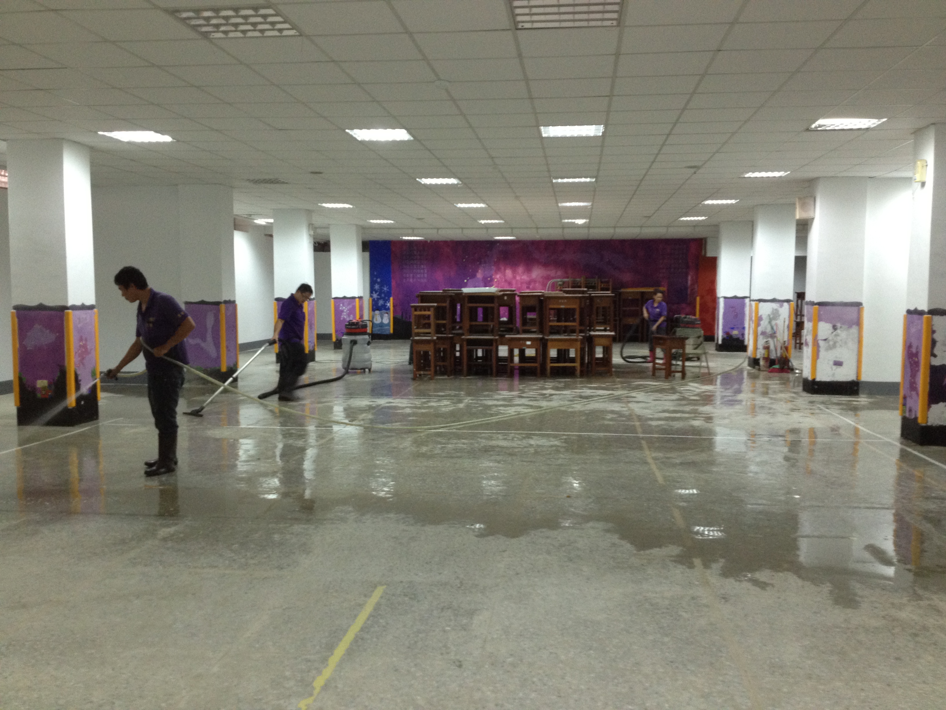 學校地板清洗