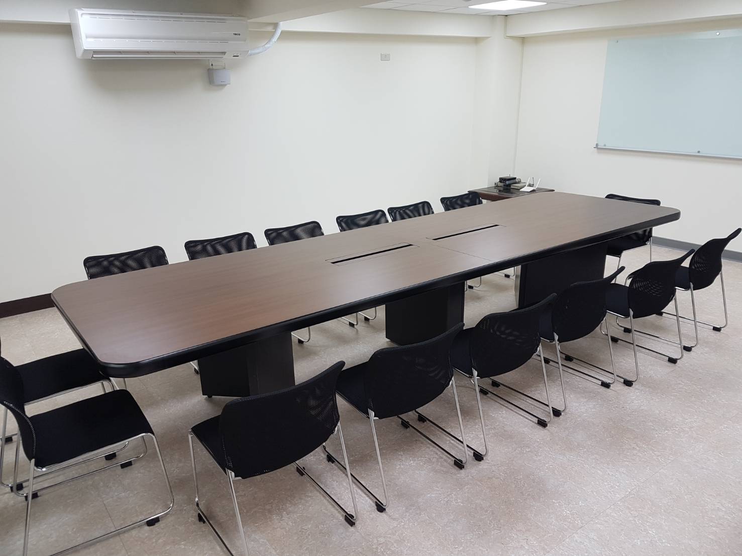方型會議桌-03