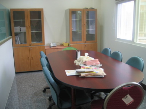 橢圓形會議桌-09