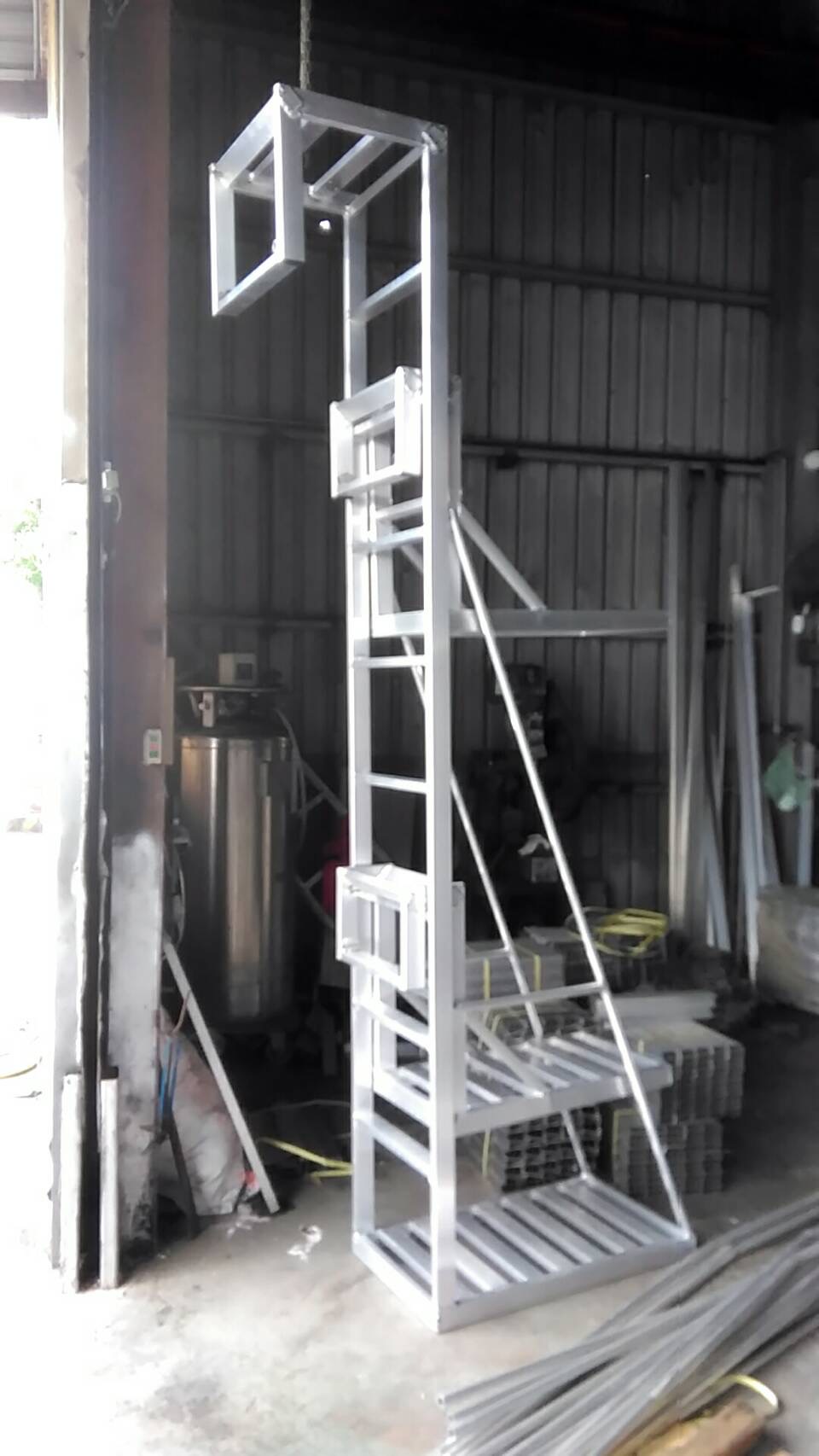 公共工程專用吊梯