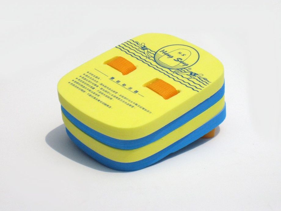 四層浮具腰部助浮器