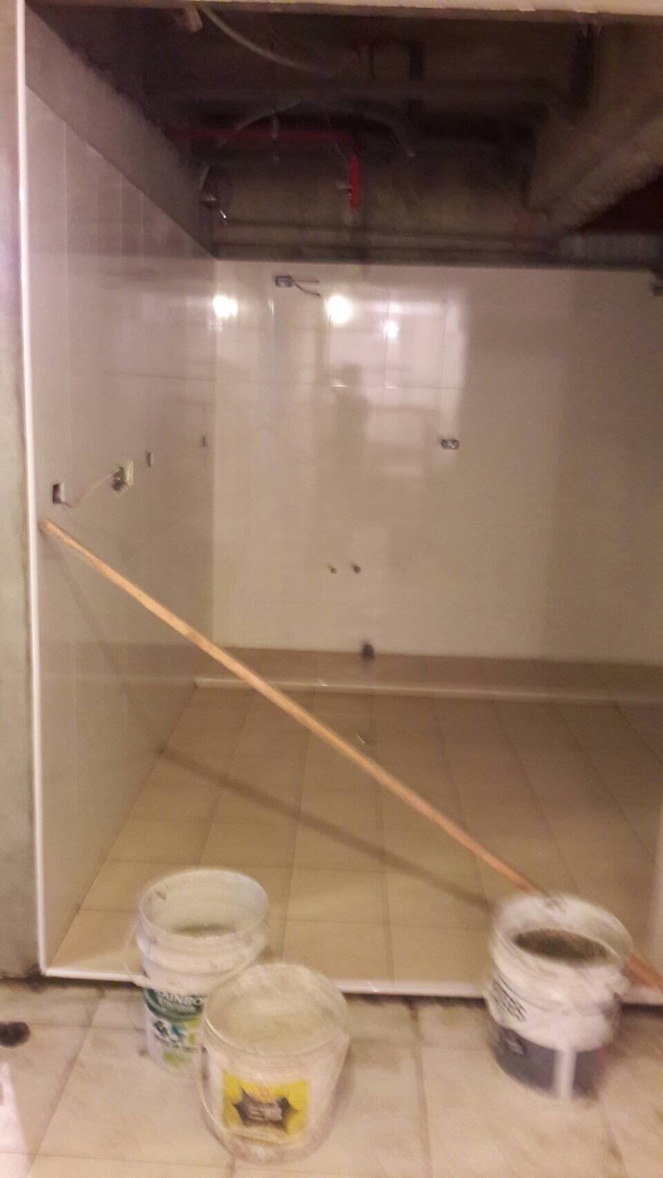 住家裝潢泥作,高空鐵窗安裝