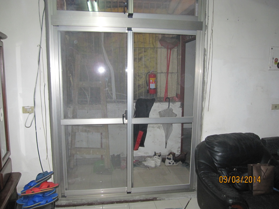 落地門窗施工