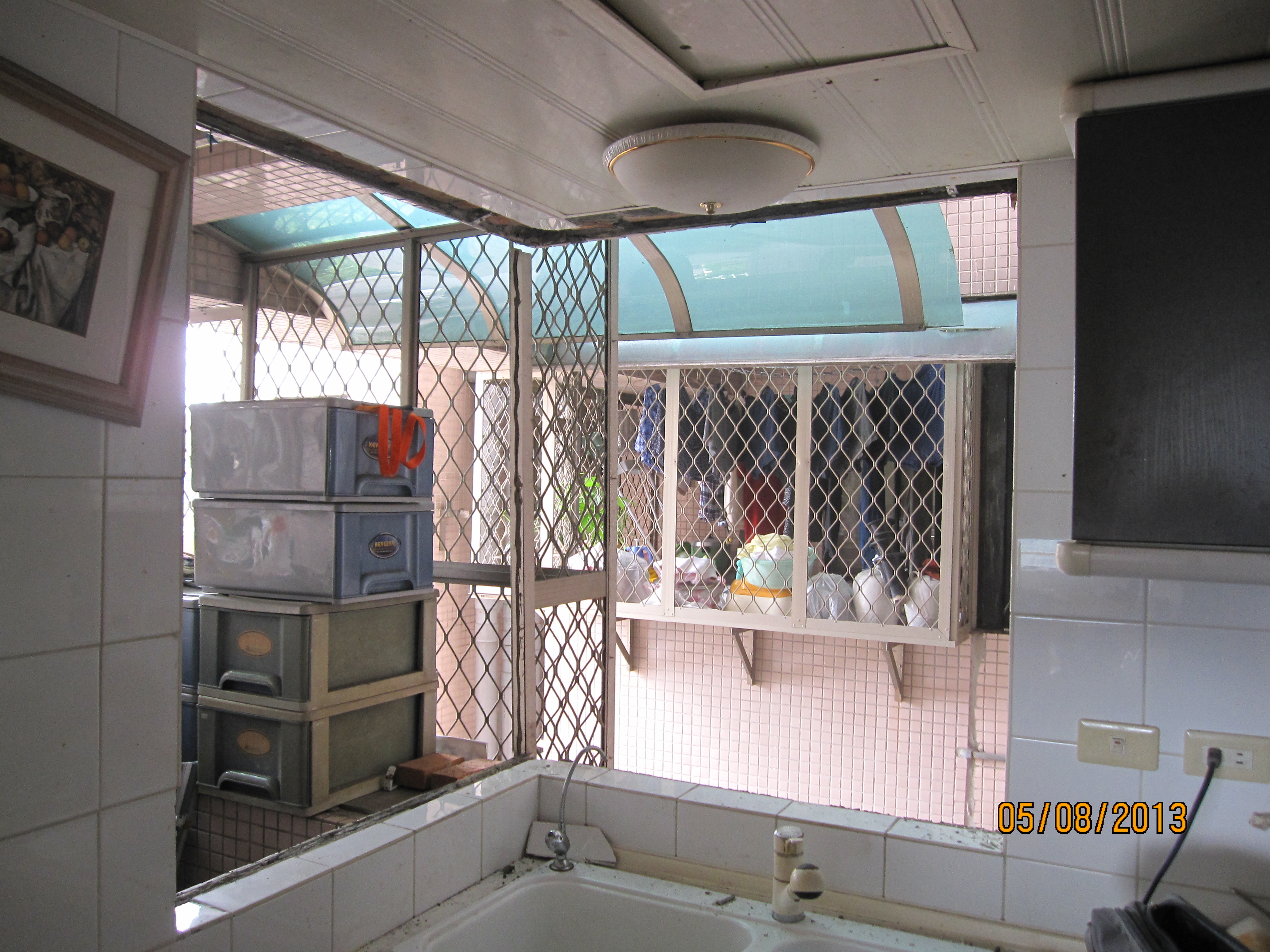 鋁門窗氣密窗施工