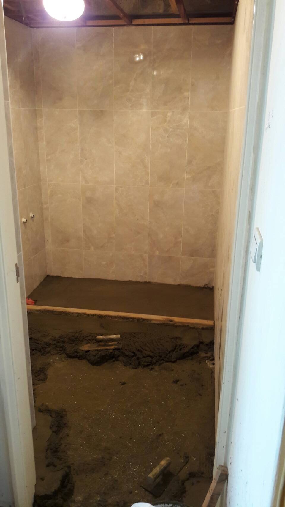 住家裝潢泥作,高空鐵窗安裝