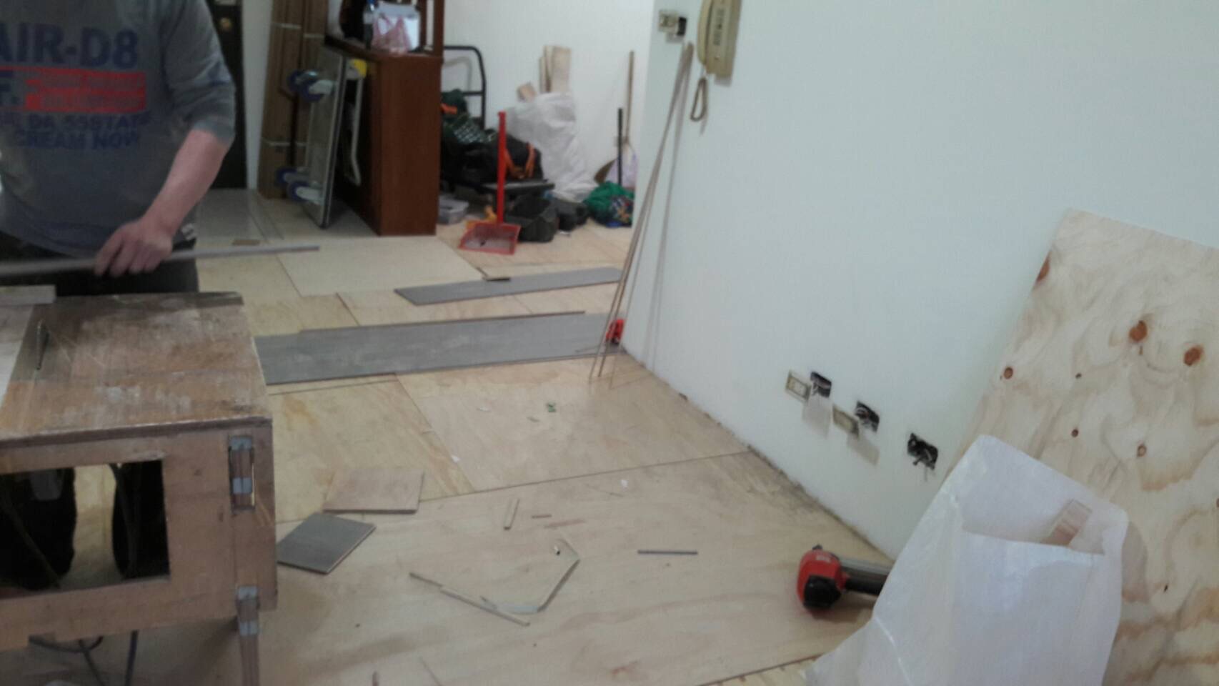 防潮木地板更新