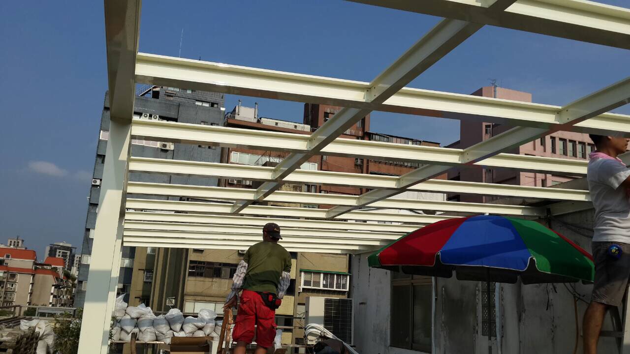 台北市內湖鋁製鋼構玻璃屋